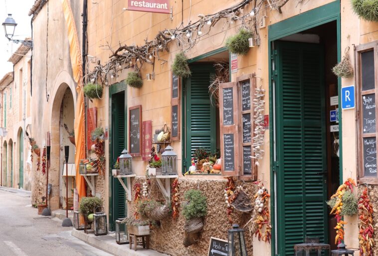 businesses, mediterranean, alley